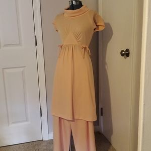 Vintage peach dress/pants outfit small